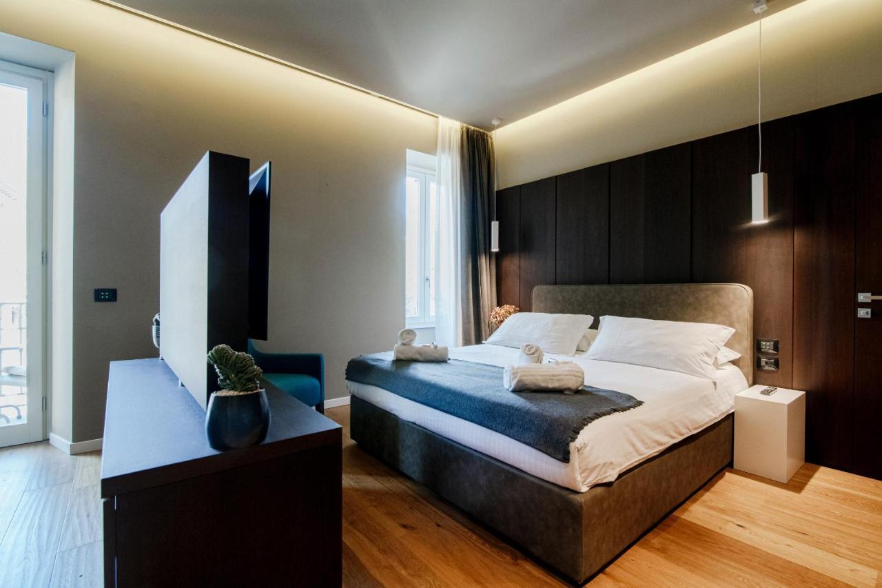 Ama 18 - The House Of Travelers- Guest house Como